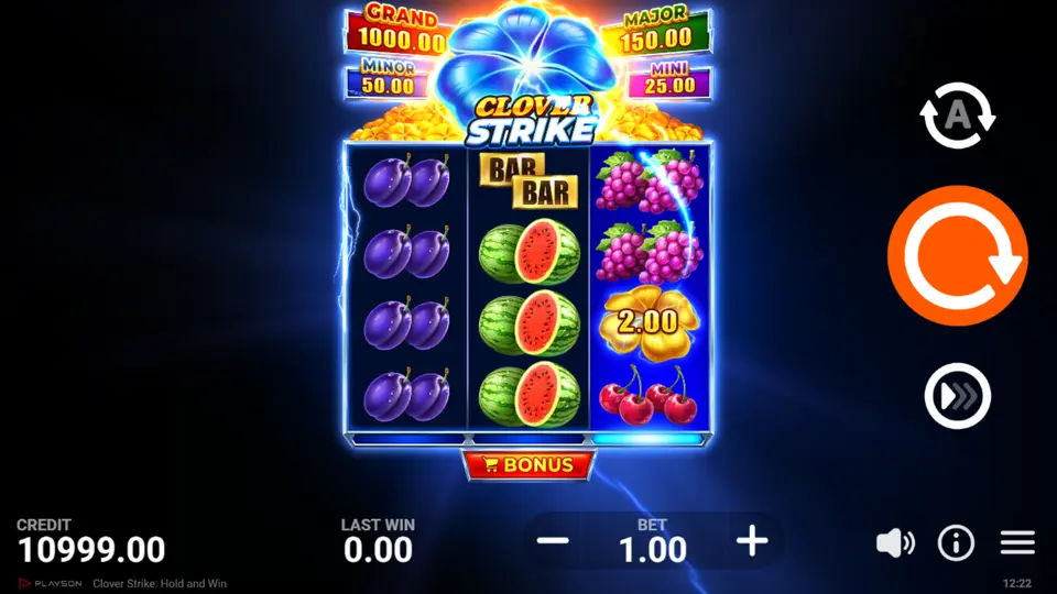 Clover Strike: Hold and Win base game grid with fruit symbols and Bonus Clover